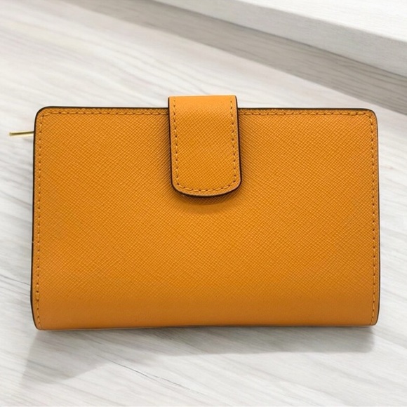 Michael Kors Medium Jet Set Travel Zip Chain Bifold Wallet Leather Cider - Picture 5 of 9